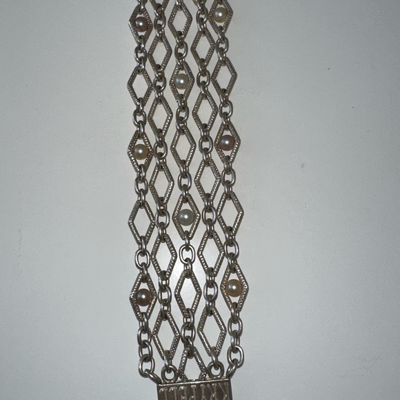 Beautiful Charles Krypell sterling silver and pearl bracelet with 14k accents. - Picture 2 of 6